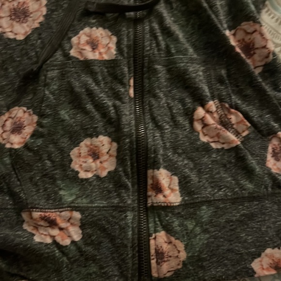 aero grey floral zip up hooded sweatshirt - Picture 4 of 4